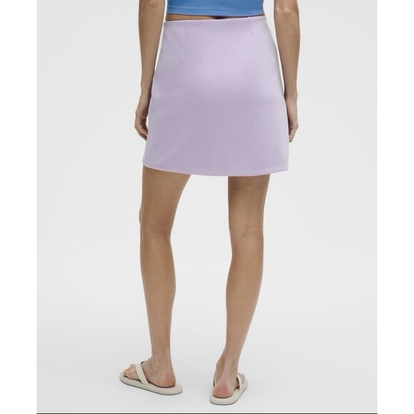 Lululemon Women's Softstreme High-Rise Mini Skirt Size XL Lavender Frost NWT - Picture 4 of 5